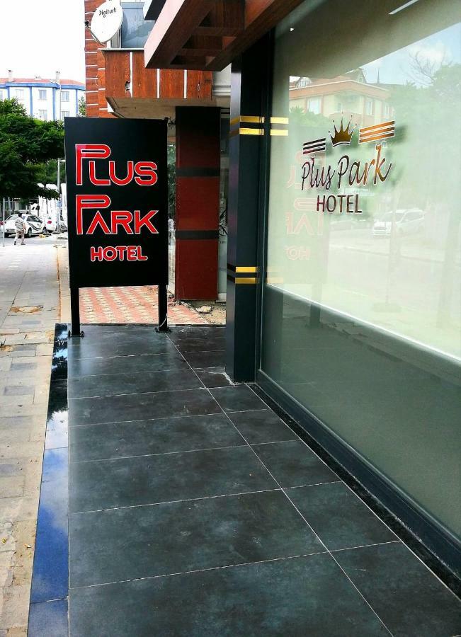 Plus Park Suite & Hotel Istanbul Exteriör bild