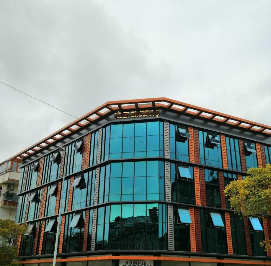 Plus Park Suite & Hotel Istanbul Exteriör bild